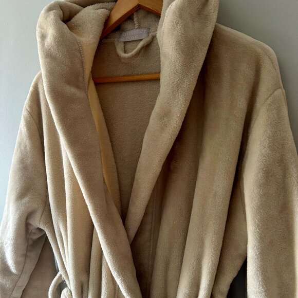 Summer Rose Plush Robe - Size L/XL - Picture 1 of 7